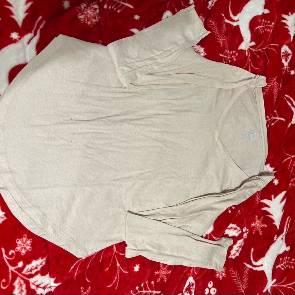 Long sleeve tee